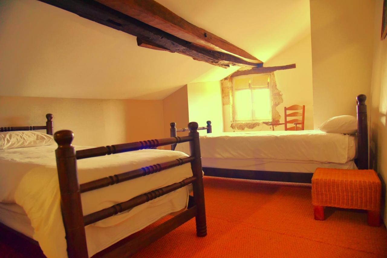 Logis Hotel Le Boudoir Belvès Eksteriør bilde