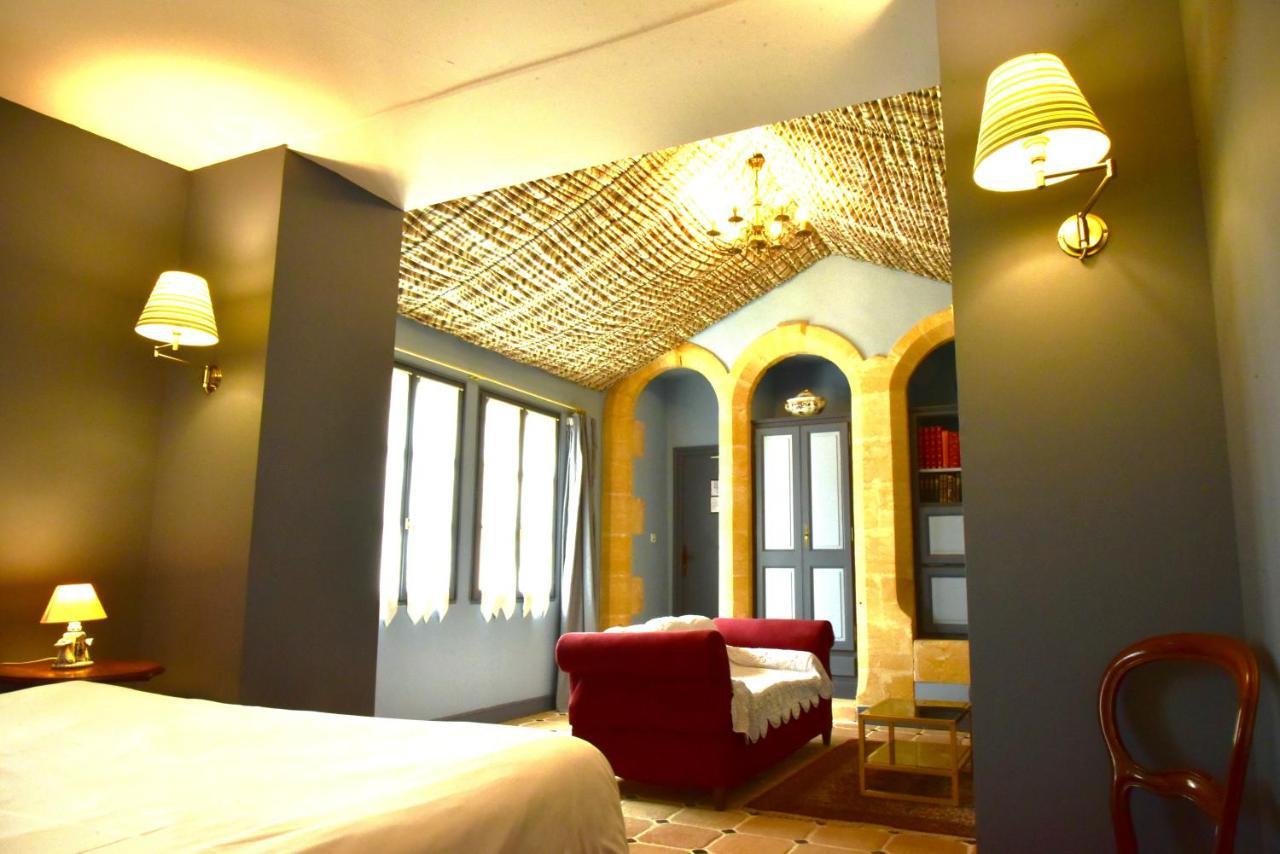 Logis Hotel Le Boudoir Belvès Eksteriør bilde