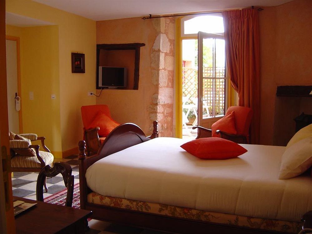 Logis Hotel Le Boudoir Belvès Eksteriør bilde